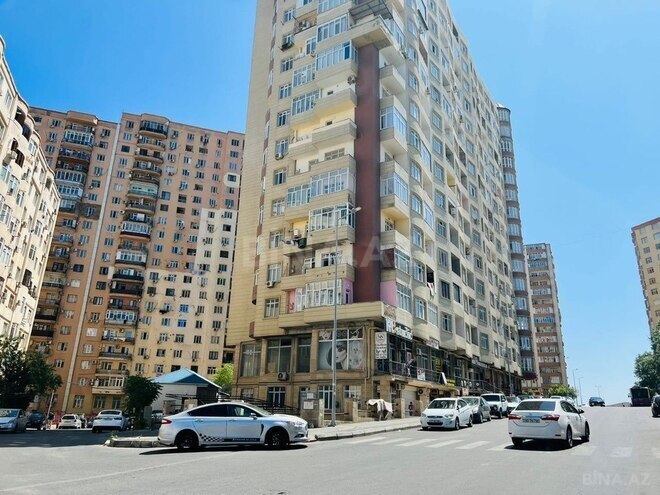 Obyekt - İnşaatçılar m. - 72 m² (2)