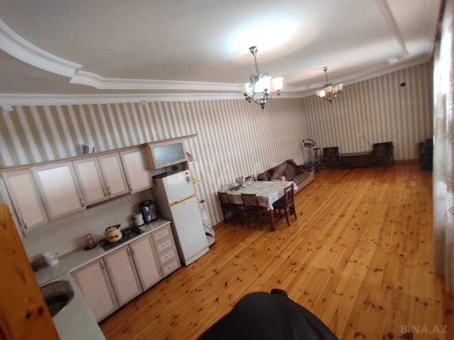 5 otaqlı həyət evi/bağ evi - Gəncə - 300 m² (13)