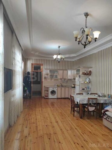 5 otaqlı həyət evi/bağ evi - Gəncə - 300 m² (9)