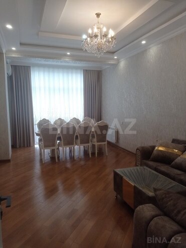 3 otaqlı yeni tikili - 28 May m. - 135 m² (1)