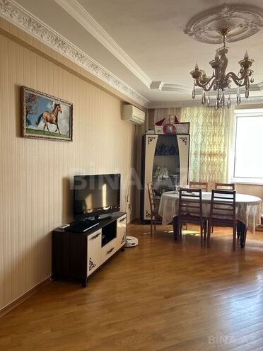 3 otaqlı yeni tikili - Bakıxanov q. - 82 m² (1)