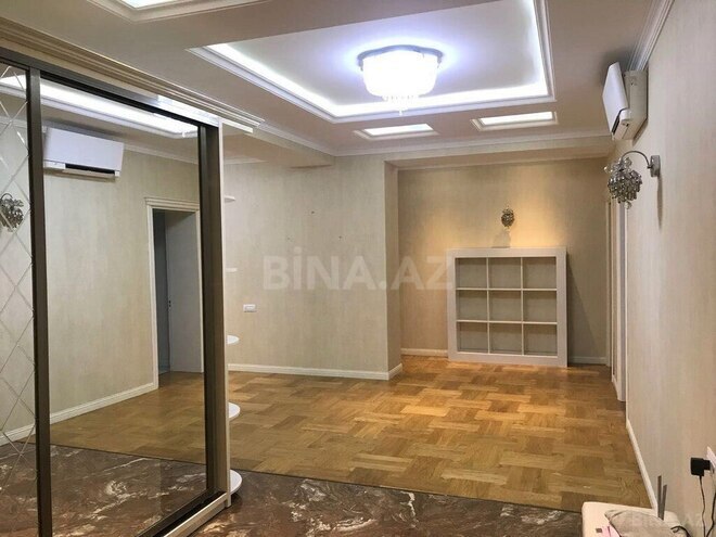 3-комн. новостройка - м. Шах Исмаил Хатаи - 215 м² (9)