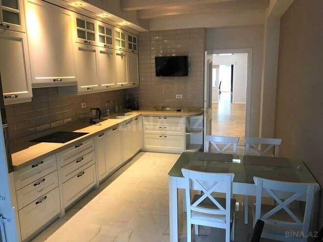 3-комн. новостройка - м. Шах Исмаил Хатаи - 215 м² (8)