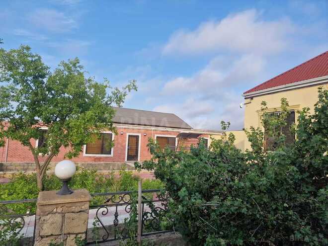 5 otaqlı həyət evi/bağ evi - Novxanı q. - 200 m² (18)