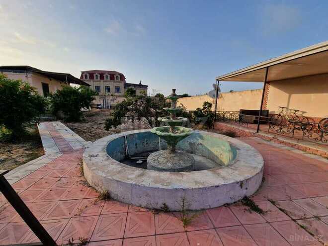5 otaqlı həyət evi/bağ evi - Novxanı q. - 200 m² (15)