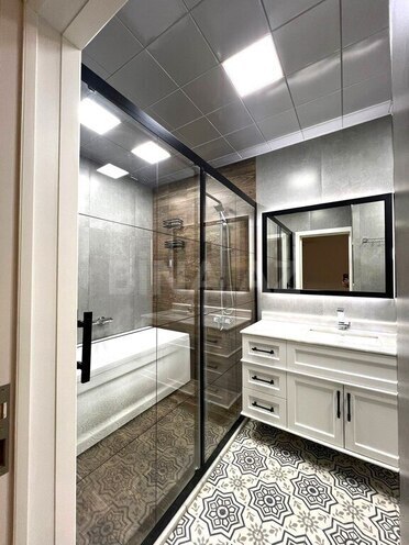 3 otaqlı yeni tikili - 8 Noyabr m. - 140 m² (11)