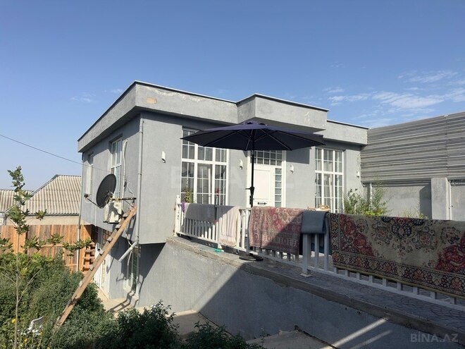 4 otaqlı həyət evi/bağ evi - Novxanı q. - 80 m² (1)