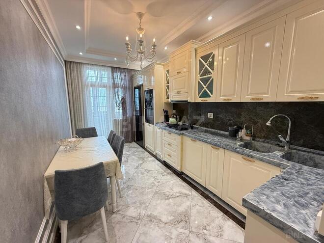 3 otaqlı yeni tikili - Neftçilər m. - 103 m² (14)