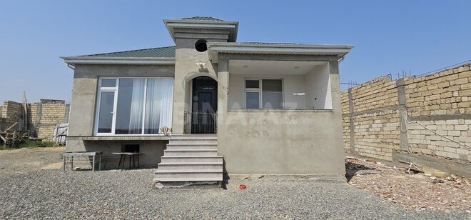 4 otaqlı həyət evi/bağ evi - Şıxov q. - 130 m² (1)