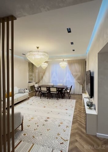 3 otaqlı yeni tikili - İnşaatçılar m. - 125 m² (1)