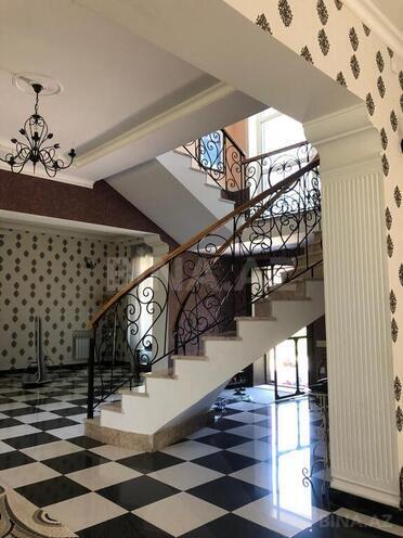 6 otaqlı həyət evi/bağ evi - Novxanı q. - 400 m² (13)
