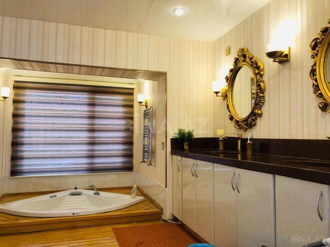 6 otaqlı həyət evi/bağ evi - Novxanı q. - 400 m² (30)