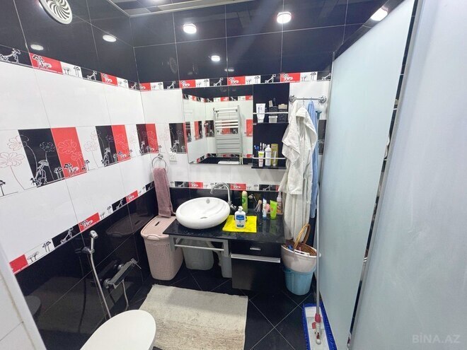 4-комн. вторичка - м. Сахил - 120 м² (26)