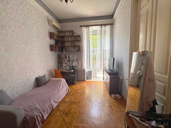 4-комн. вторичка - м. Сахил - 120 м² (17)