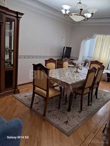 3 otaqlı köhnə tikili - Azadlıq Prospekti m. - 85 m² (4)