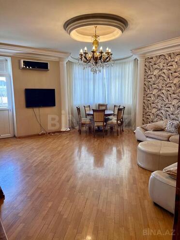 3 otaqlı yeni tikili - 20 Yanvar m. - 128 m² (2)