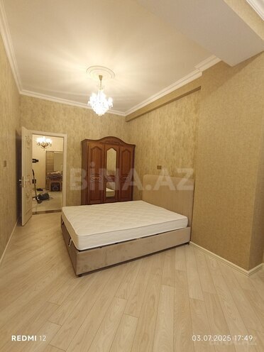 3-комн. новостройка - м. 28 мая - 142 м² (21)