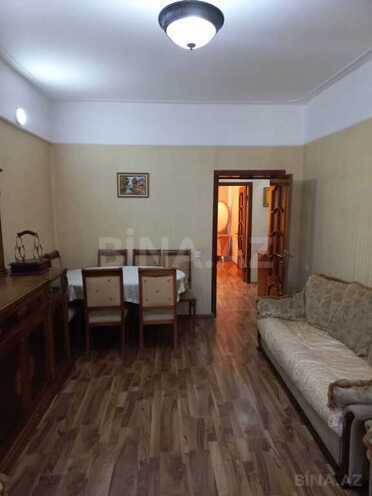 2-комн. вторичка - м. Элмляр Академиясы - 70 м² (3)