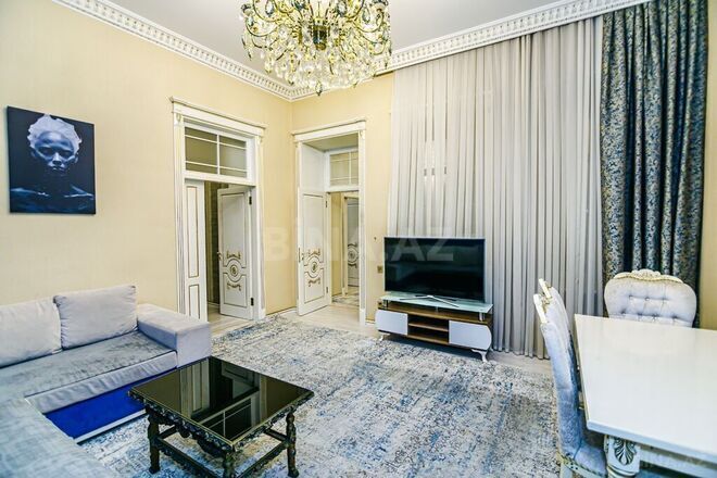 3 otaqlı köhnə tikili - Sahil m. - 92 m² (3)