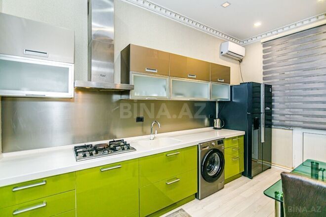 3 otaqlı köhnə tikili - Sahil m. - 92 m² (13)