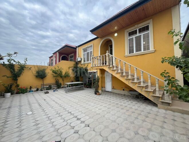 4 otaqlı həyət evi/bağ evi - Məmmədli q. - 220 m² (2)