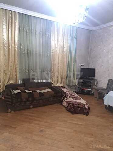 3 otaqlı köhnə tikili - Bakıxanov q. - 75 m² (1)