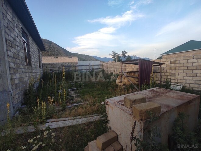 3 otaqlı həyət evi/bağ evi - Şəki - 130 m² (21)