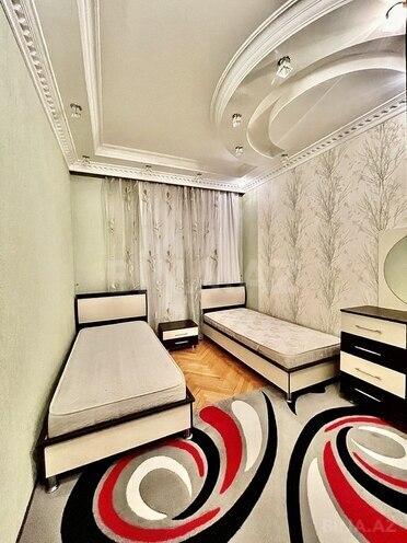 3 otaqlı köhnə tikili - Qara Qarayev m. - 90 m² (13)