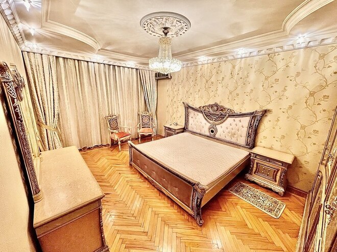 3 otaqlı köhnə tikili - Qara Qarayev m. - 90 m² (9)