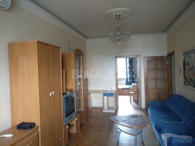 3 otaqlı köhnə tikili - İçəri Şəhər m. - 65 m² (3)