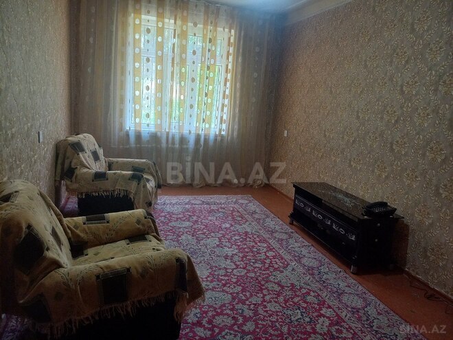 3 otaqlı köhnə tikili - Yeni Günəşli q. - 70 m² (2)
