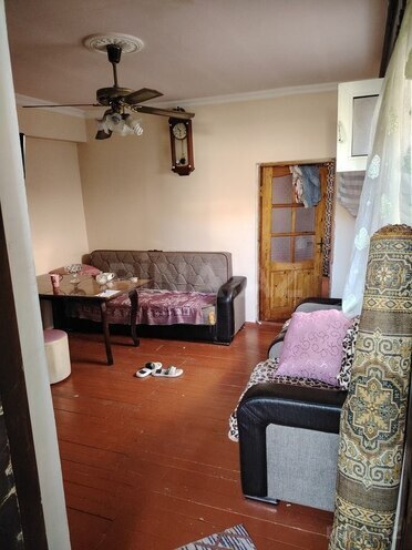 2 otaqlı həyət evi/bağ evi - Qaraçuxur q. - 44 m² (1)