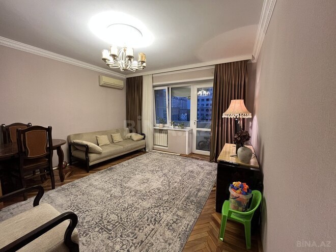 3 otaqlı köhnə tikili - İnşaatçılar m. - 70 m² (5)