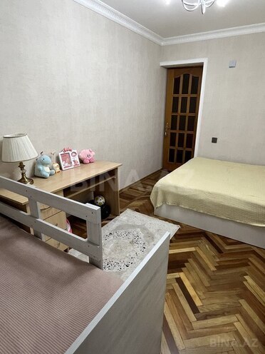 3 otaqlı köhnə tikili - İnşaatçılar m. - 70 m² (16)