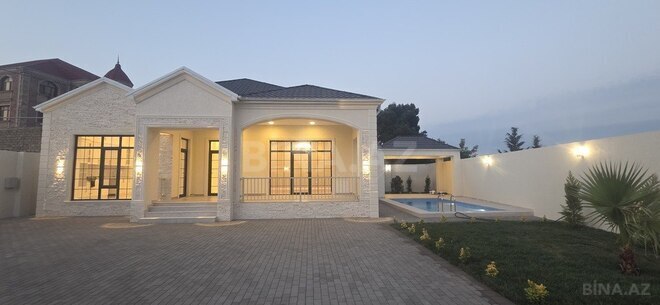5 otaqlı həyət evi/bağ evi - Albalılıq q. - 200 m² (1)