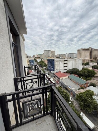3 otaqlı yeni tikili - 8 Noyabr m. - 110 m² (24)