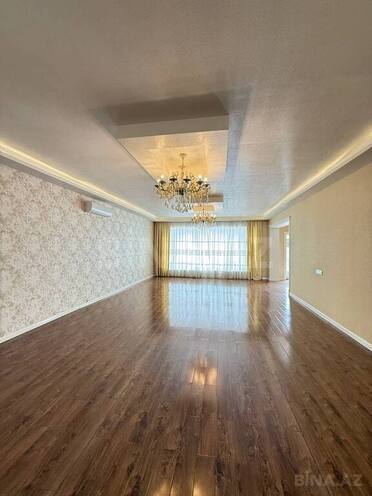 5 otaqlı həyət evi/bağ evi - Mərdəkan q. - 250 m² (20)