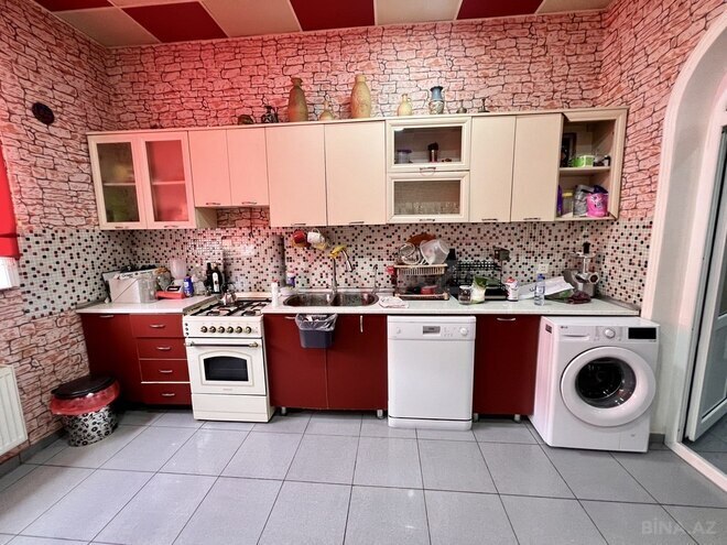 Продаётся 7-комн. дом/дача 300 м², пос. Бадамдар, photo 18 from 20