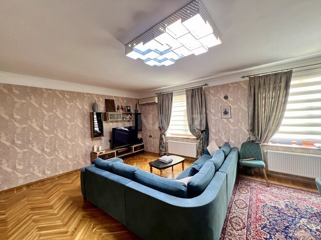 Продаётся 7-комн. дом/дача 300 м², пос. Бадамдар, photo 6 from 20