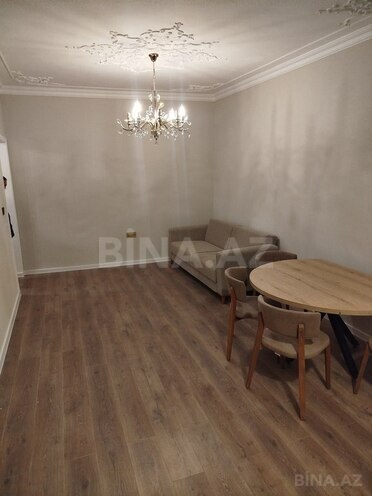2 otaqlı köhnə tikili - Bayıl q. - 40 m² (2)