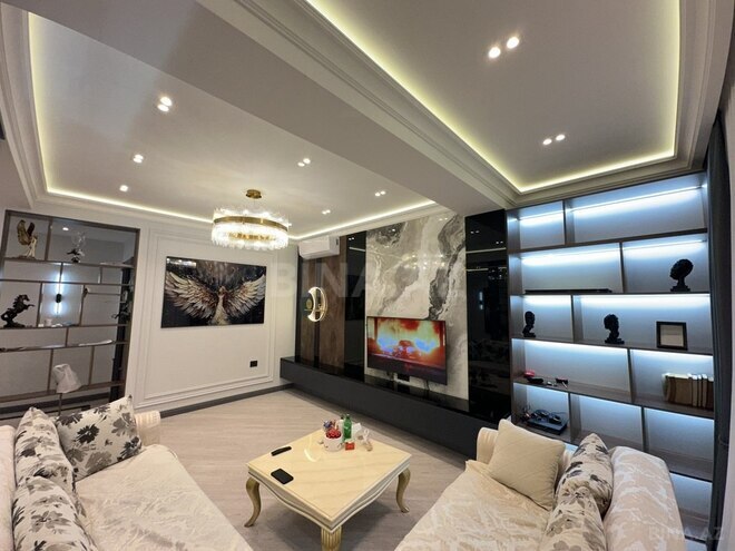 3 otaqlı yeni tikili - Azadlıq Prospekti m. - 162 m² (1)