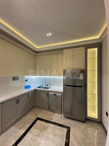 3 otaqlı yeni tikili - Azadlıq Prospekti m. - 162 m² (28)