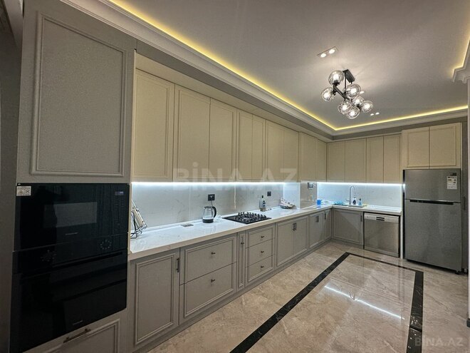 3 otaqlı yeni tikili - Azadlıq Prospekti m. - 162 m² (25)