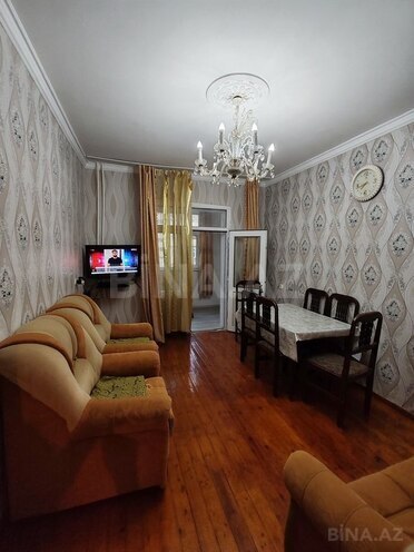 3 otaqlı köhnə tikili - Yeni Yasamal q. - 67 m² (8)