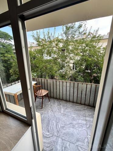 3 otaqlı köhnə tikili - Biləcəri q. - 65 m² (26)
