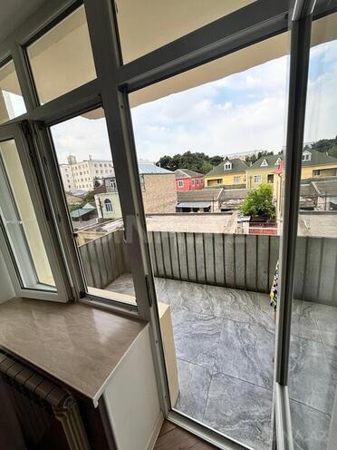 3 otaqlı köhnə tikili - Biləcəri q. - 65 m² (25)