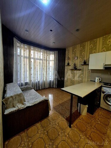 4 otaqlı həyət evi/bağ evi - Şüvəlan q. - 130 m² (11)