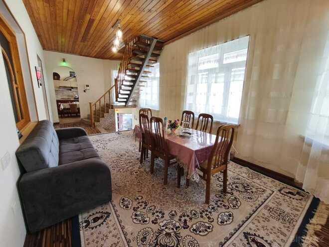 8 otaqlı həyət evi/bağ evi - Şəki - 160 m² (6)