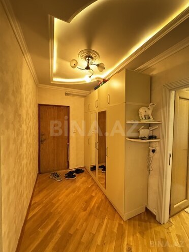 3 otaqlı köhnə tikili - Yeni Günəşli q. - 85 m² (14)