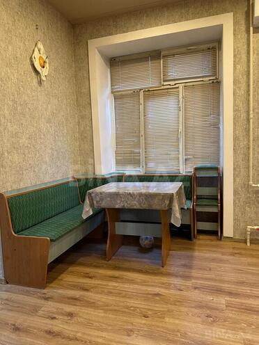 2 otaqlı köhnə tikili - 28 May m. - 55 m² (4)